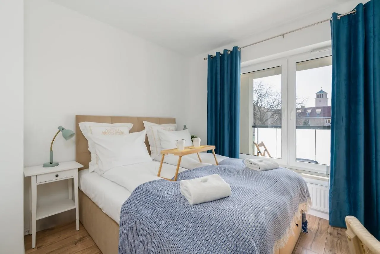 Apartament Rezydencja Rejtana Poznań by Renters