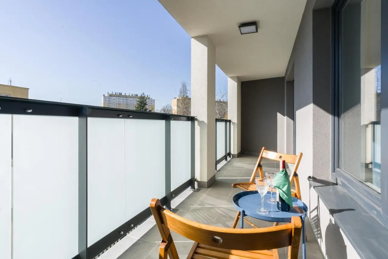 Apartament Rezydencja Rejtana Poznań by Renters