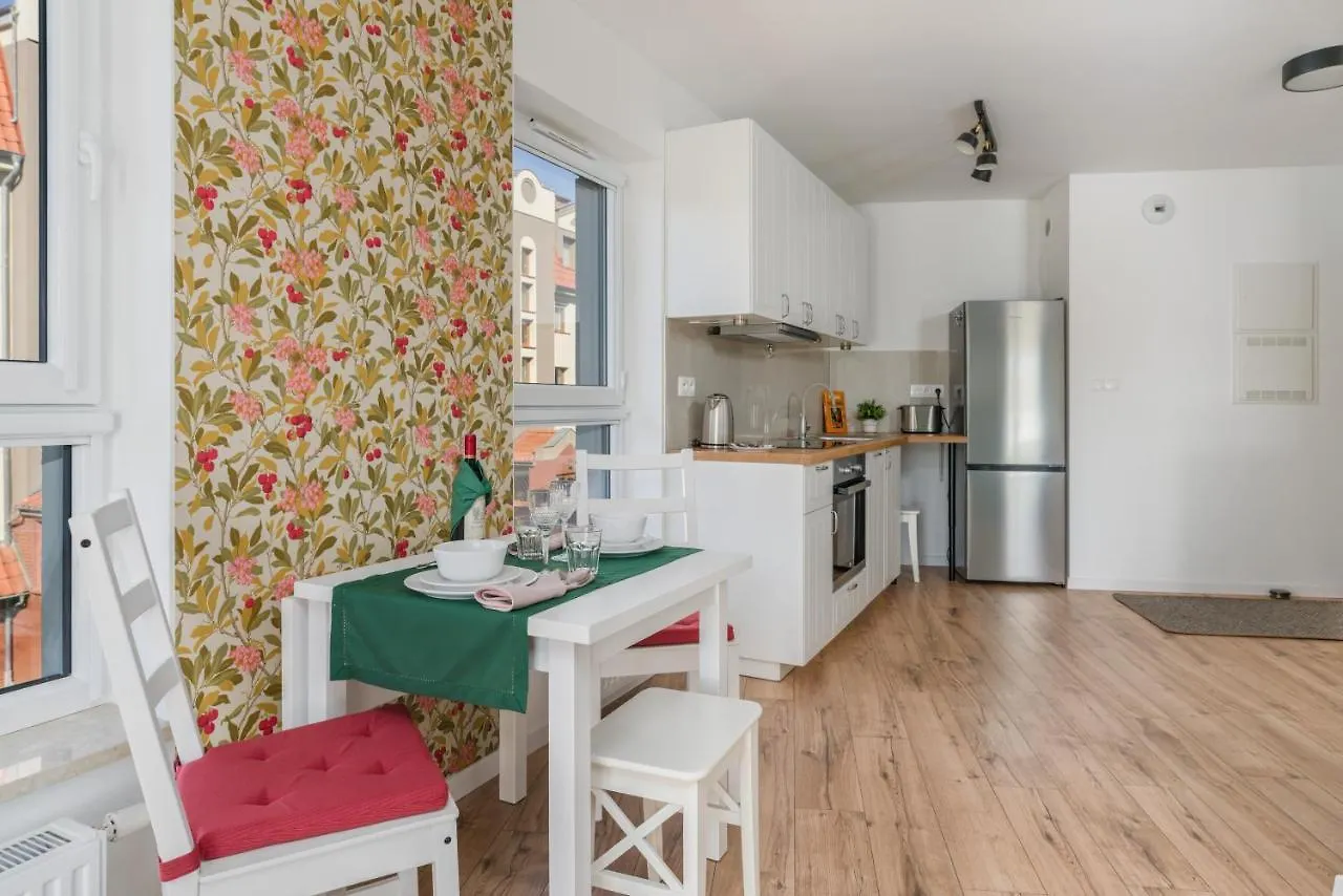 Rezydencja Rejtana Poznań by Renters Apartament