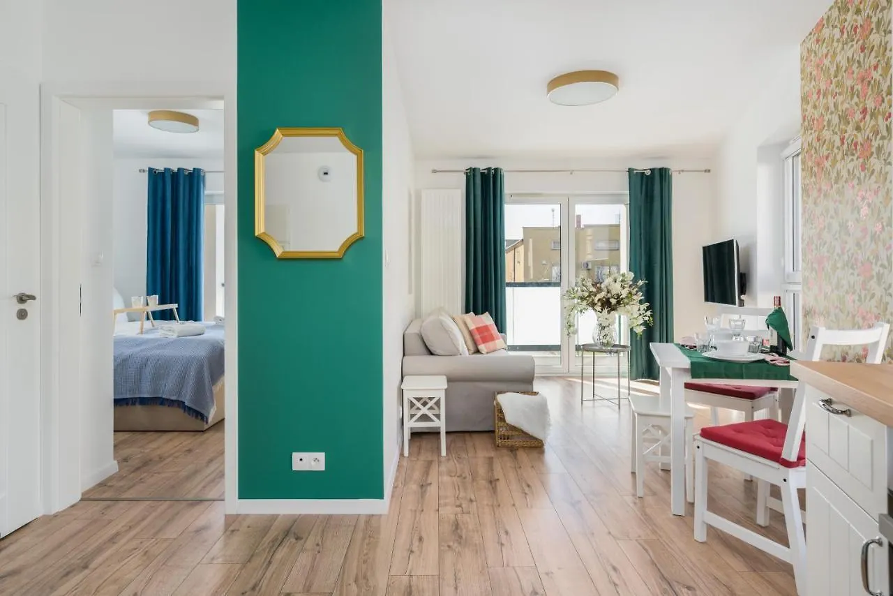 Apartament Rezydencja Rejtana Poznań by Renters